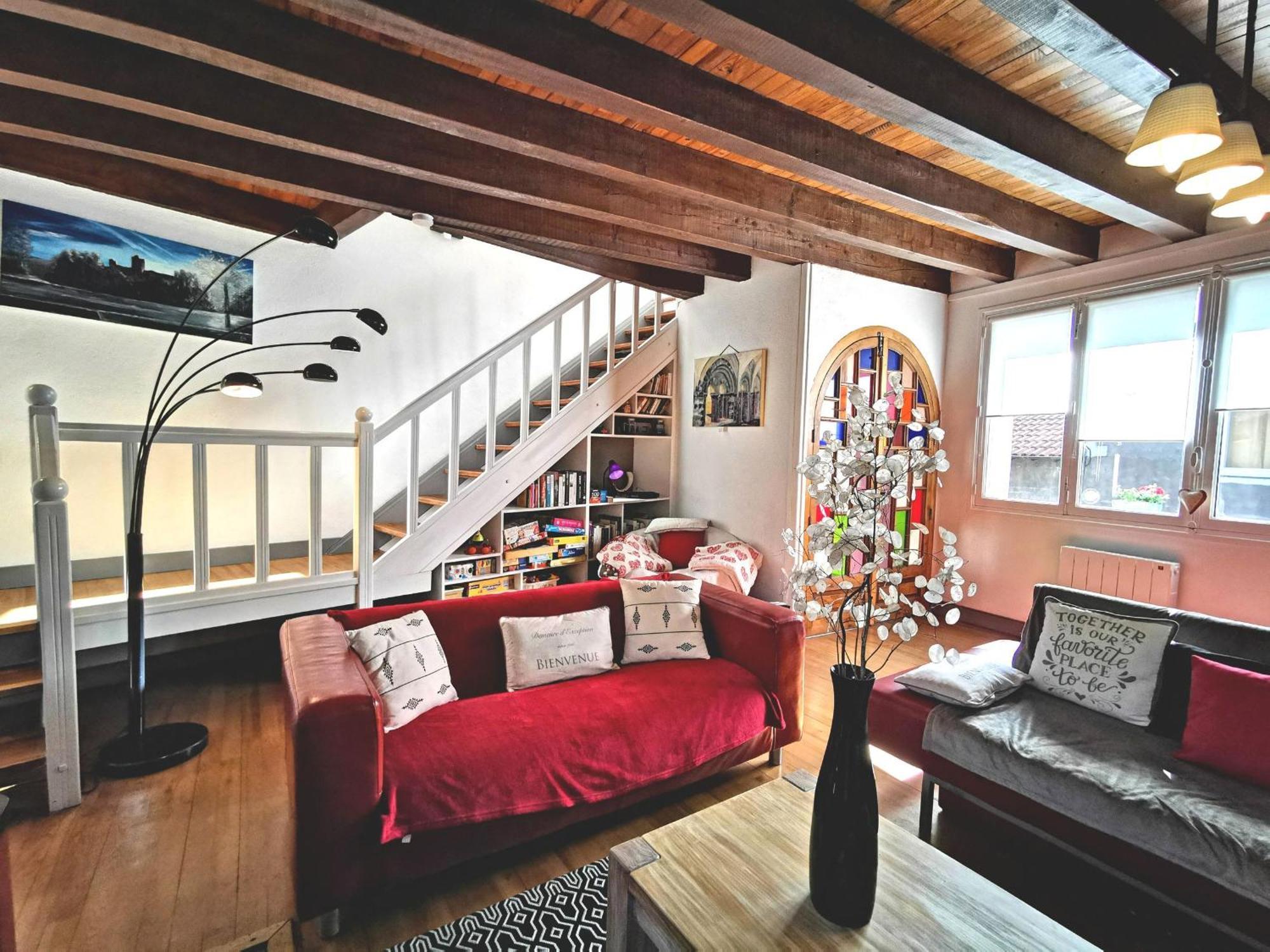 Gîte Saint-Vidal, 4 pièces, 6 personnes - FR-1-582-308 Esterno foto